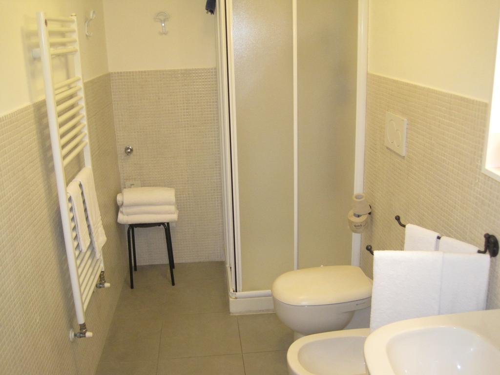 Colombo Apartments Сан Ремо Стая снимка
