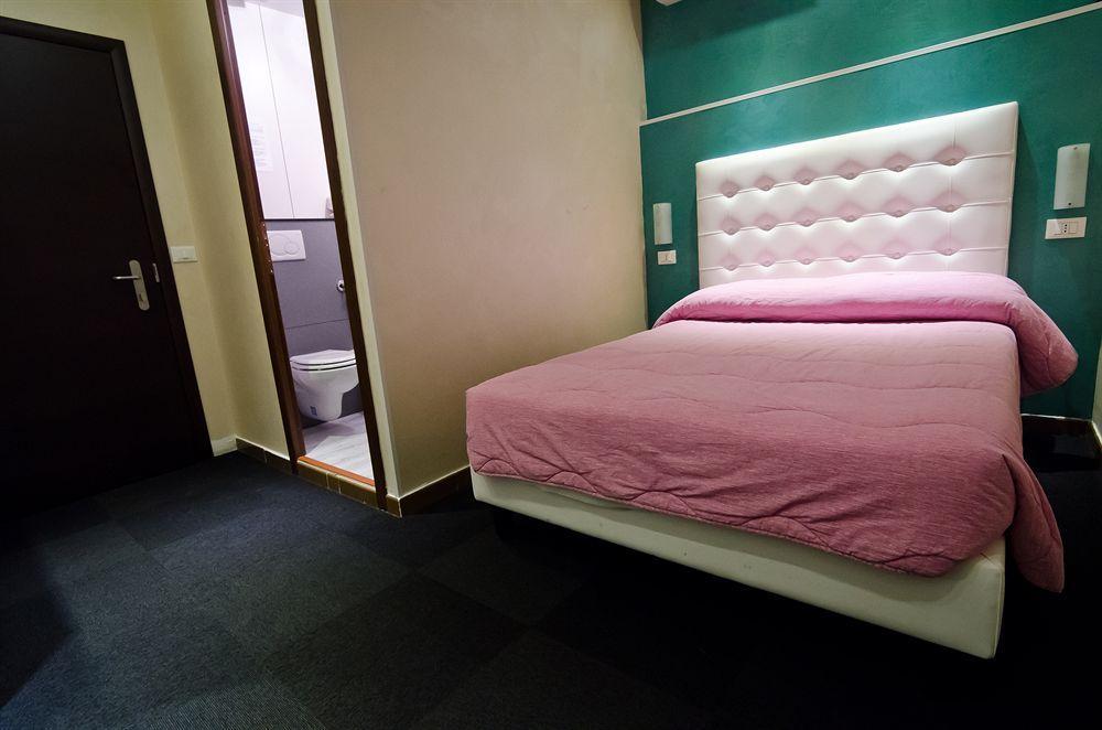 Colombo Apartments Сан Ремо Екстериор снимка